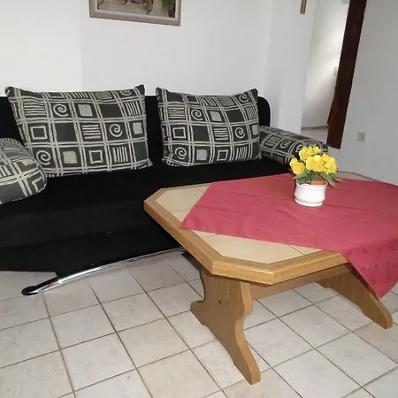 Altes Forsthaus Feriepark Nienhagen